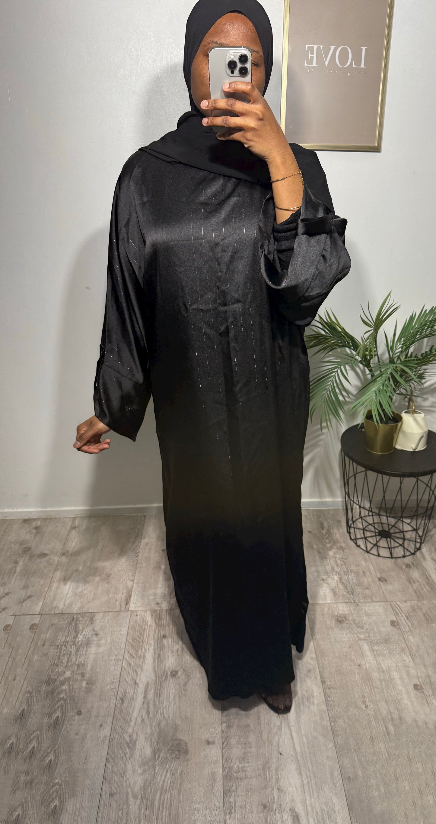 Abaya Saly